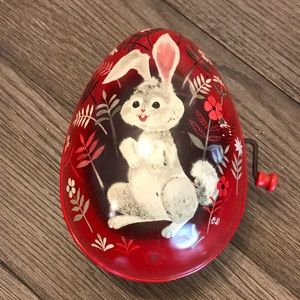 Vintage tin litho Mattel musical egg toy rabbit bunny design 1950’s